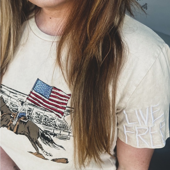 Miss Rodeo America NEW - Picture 6 of 7